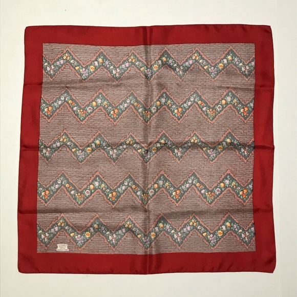 Liberty of London silk scarf - Picture 6 of 7